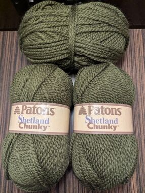 Patons Shetland Chunky Yarn, bulky weight Wool Blend 3x 100g Skiens Moss Green